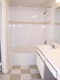 $900 / 1br - 1 Bth + Garage in Ken Caryl in Littleton, CO (Photo 1 of 4)