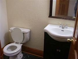 3 to 4 bedrom 2.2 bath Home for Rent in Palos Hills, IL (Photo 3 of 6)