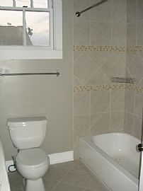 Spacious (Mid Town) 2 story duplex  in New Orleans, LA (Photo 4 of 6)