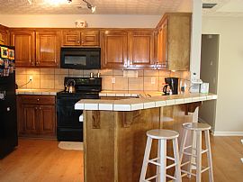 ranch home oncorner lot in quiet nghbrhd in Covington, GA (Photo 3 of 6)