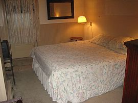 Large 1 BR apt. Great views and location in Baltimore, MD (Photo 2 of 4)