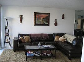 Gorgeous renovated Condo on Intracoastal in Hallandale Beach, FL (Photo 5 of 5)