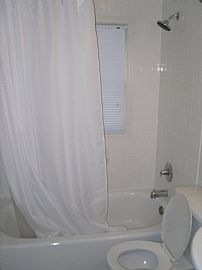 4 Bedrooms Available in Renovated House in New Carrollton, MD (Photo 5 of 6)