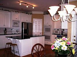 Gorgeous Estate Home in Suwanee in Suwanee, GA (Photo 4 of 4)