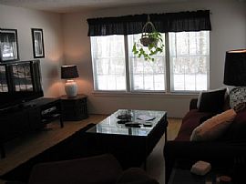 Beautiful Natick Condo in Natick, MA