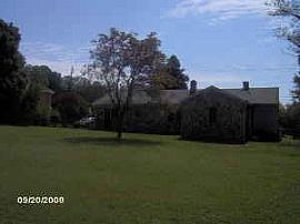 Charming Stone Gem Near Wills Park in Alpharetta, GA (Photo 2 of 4)