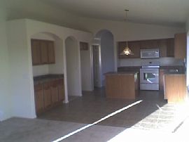 new 4 bedroom home for rent in Maricopa, AZ (Photo 2 of 6)