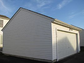 Affordable Free Standing Condominium in Delaware, OH (Photo 2 of 6)