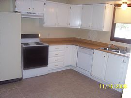 Spacious 2bd, 1.5 bath home. Great area! in Valley Park, MO (Photo 4 of 4)