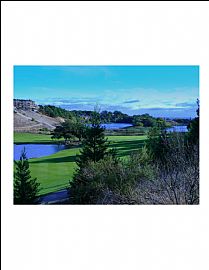 Elegant Townhouse on The Golf Course in Santa Rosa, CA (Photo 4 of 6)