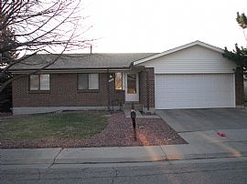 5 Bedroom, 3 Full Bath Corner House for  in Aurora, CO