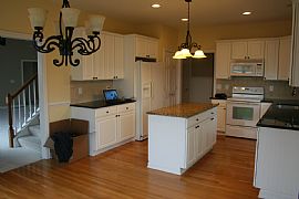 Executive Home in Olentangy Schools in Sunbury, OH (Photo 2 of 2)