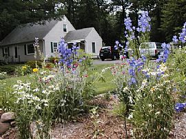 Convenient and comfortable house in Simsbury, CT (Photo 1 of 3)