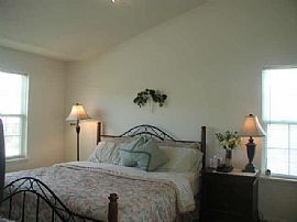 Beautiful 4BR/2.5B, House for rent in Carmel, IN (Photo 5 of 6)