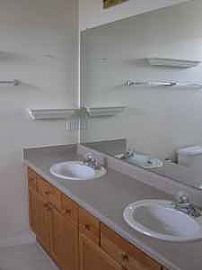 Corner Unit with Detached Garage in Littleton, CO (Photo 4 of 4)