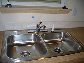 Luxurious 3 bd, 2.5 bath, 2 car-garage. in Bothell, WA (Photo 4 of 5)