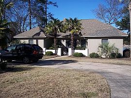 Great Lake Home for Spring and Summer in Irmo, SC (Photo 4 of 4)