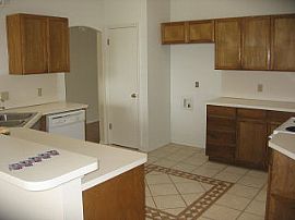 Single family home in the Bluffs! in San Angelo, TX (Photo 2 of 5)