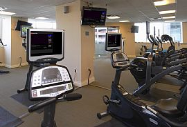 6 Weeks free on a 14 month lease...... in Seattle, WA (Photo 1 of 6)