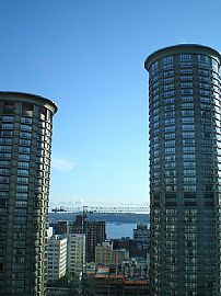 6 Weeks free on a 14 month lease...... in Seattle, WA (Photo 6 of 6)