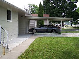 great house near 101 & 169 in Shakopee in Shakopee, MN