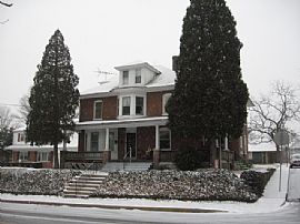 2nd floor apartment in a Victorian home in Souderton, PA