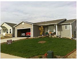 Beautiful 4 BR 2BA Home Welcomes You in Evans, CO