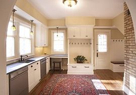 Renovated 7 Bedroom Mansion in Kenwood in Minneapolis, MN (Photo 3 of 6)