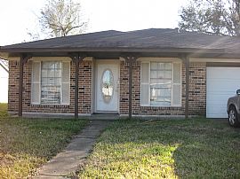 Cute 3/2/2 For Lease in La Porte, TX