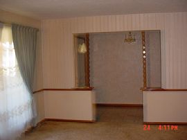 Sparkling Pool in Plano, TX (Photo 2 of 6)