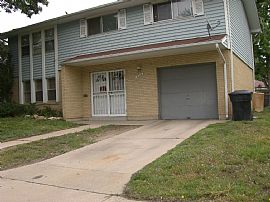 Pay no rent for January only the deposi! in Denver, CO