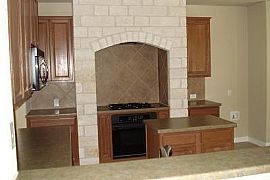 DON'T MISS THIS BEAUTIFUL HOME! in Austin, TX (Photo 4 of 6)