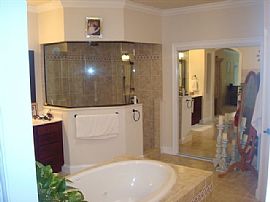 4/3 Custom 3000 sq ft Swift Creek/pool in Niceville, FL (Photo 5 of 6)