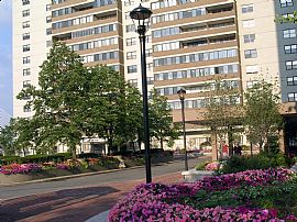 Luxurious 24/7 concierg condo across MGH in Boston, MA