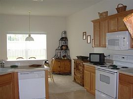 Beautiful Home on Exclusive Senior Commu in Poinciana, FL (Photo 2 of 6)