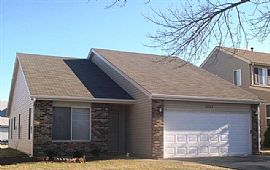  Woodridge Single Family House for rent- in Woodridge, IL