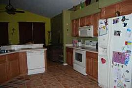 Spacious 3 bdr heated pool home in Riverview, FL (Photo 4 of 6)