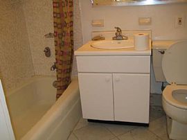 Furnished Apartment Available in Manhattan, NY (Photo 4 of 6)