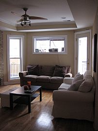 2BR/BTH $150 off 1st 3 mos! In unit W/D! in Rogers Park, IL (Photo 4 of 6)