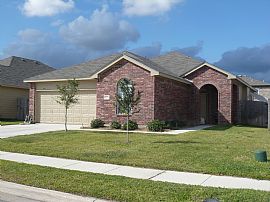 3 bdr + office -NEW BRICK HOME in New Braunfels, TX