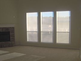 3 bdr + office -NEW BRICK HOME in New Braunfels, TX (Photo 4 of 4)