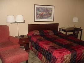 Fully Furnished Studio Suites/Month to M in Oceanside, CA (Photo 5 of 5)