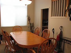 Jones Farm Executive Home in Hillsboro, OR (Photo 3 of 6)