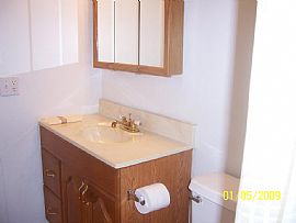 Pompano Beach 2 b/r 2 full bath condo in Pompano Beach, FL (Photo 5 of 6)