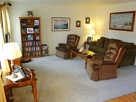 Alderbrook Home in Hillsboro, OR (Photo 4 of 6)