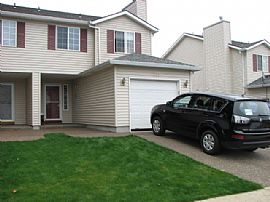 Forest Grove Townhouse in Forest Grove, OR