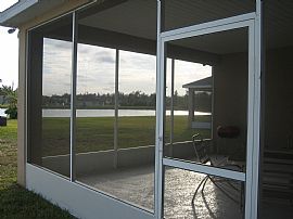 $1450 / 3br - Upgrades Galore in this GO in Tampa, FL (Photo 3 of 4)