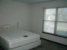 Waterville 2 Bedroom Apartment in Waterville, OH (Photo 4 of 6)