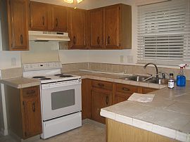 Fabuolous negotiable four bedroom in Charlotte, NC (Photo 3 of 6)