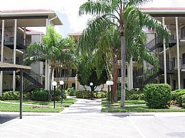 Fantastic Turn Key gated condo in Fort Myers, FL